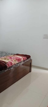 kanak hotel and restaurant