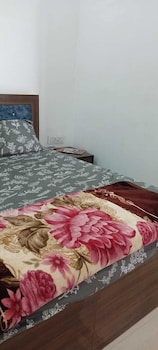 kanak hotel and restaurant