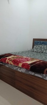 kanak hotel and restaurant