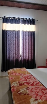 kanak hotel and restaurant