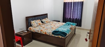 kanak hotel and restaurant