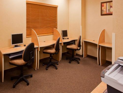 holiday inn express saltillo zona aeropuerto by ihg