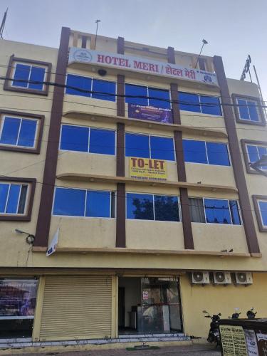 Hotel Meri & Residency,,3 star