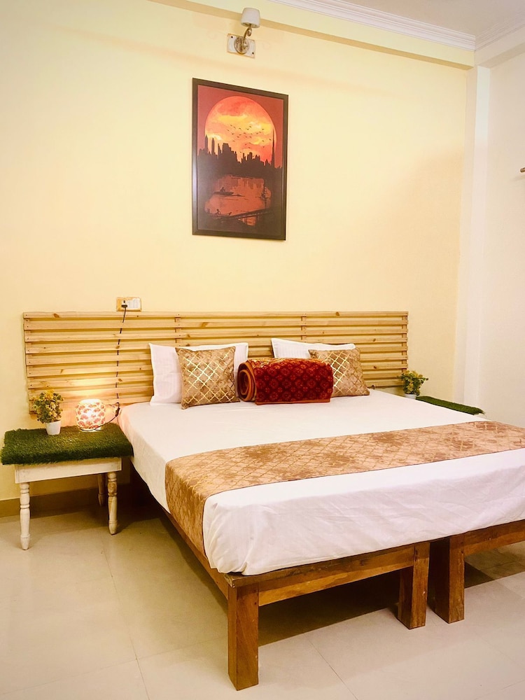 rudra homestay