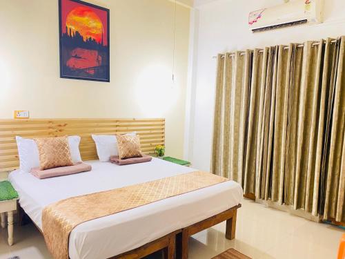 Rudra Homestay,,3 star
