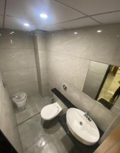 the malay comfort hotel dwarka residency