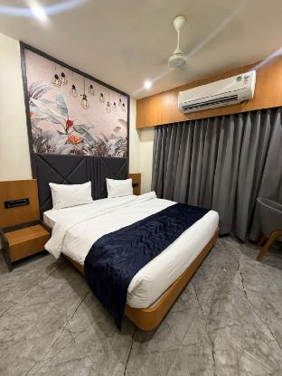 the malay comfort hotel dwarka residency