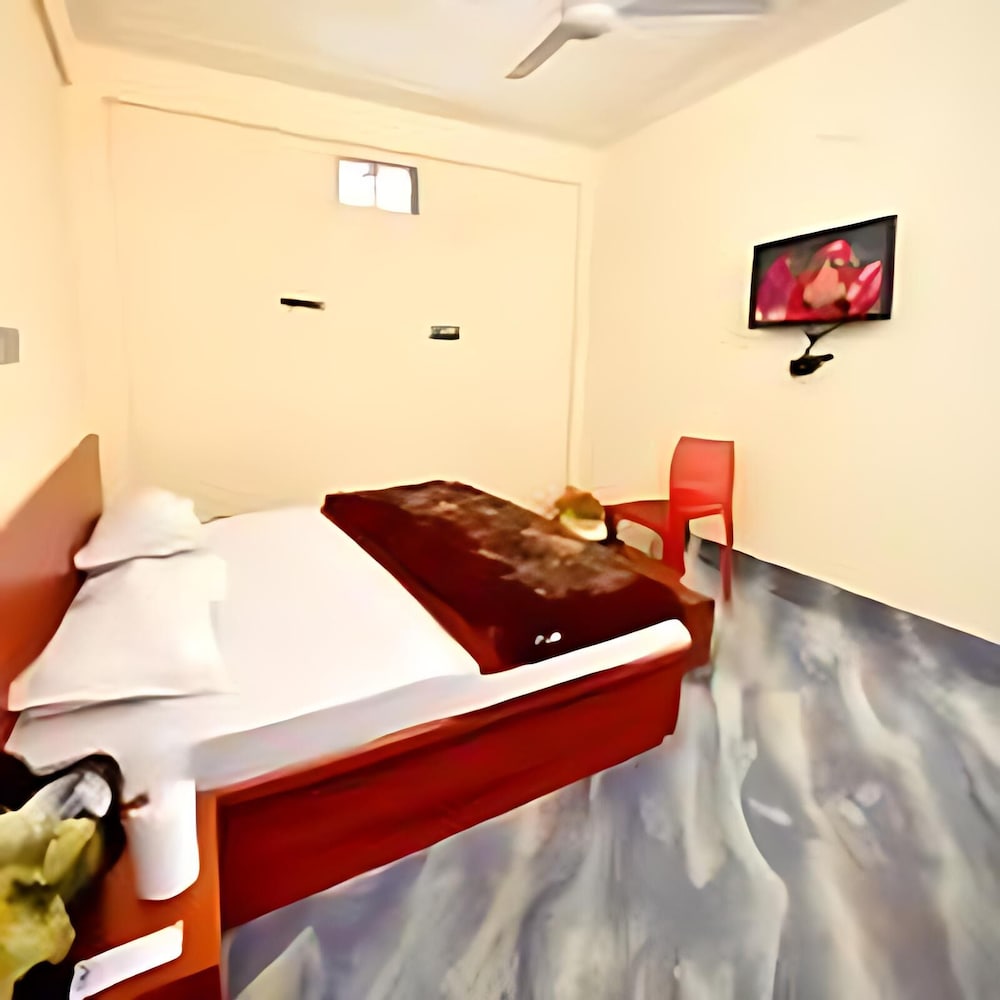 hotel shraddha palace