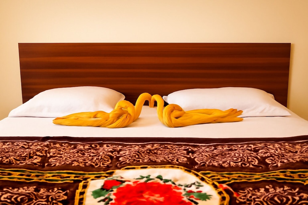 hotel shraddha palace