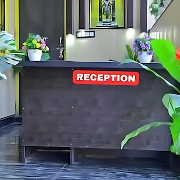 Hotel Shraddha Palace,,3 star