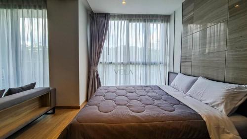 sea view room great location n