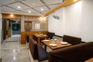 Hotel Annapurna Palace,,3 star