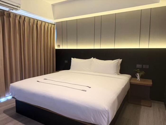 x hotel pattaya