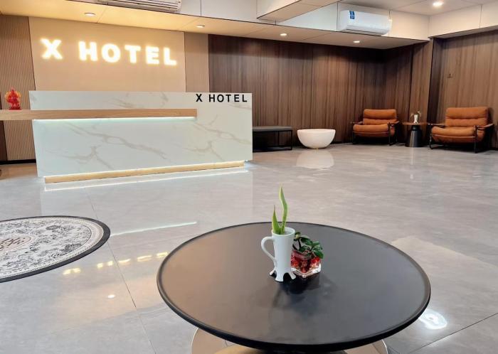 x hotel pattaya