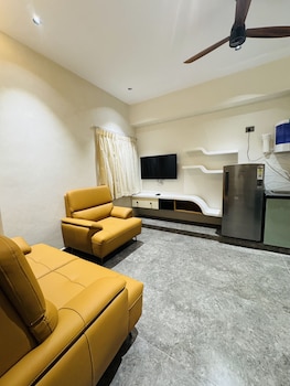 shreshtam apart hotel kondapur