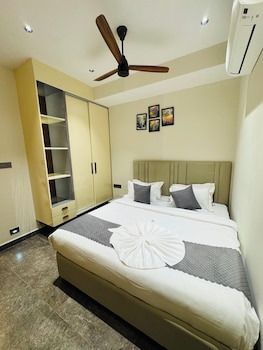 shreshtam apart hotel kondapur