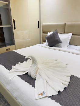 shreshtam apart hotel kondapur