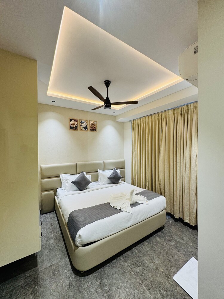 shreshtam apart hotel kondapur