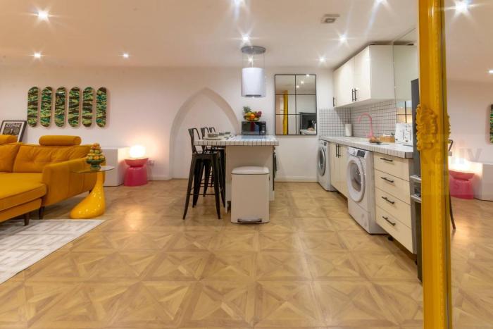 stunning chapel margate hideaway by adliv