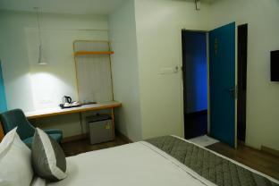 slr residency