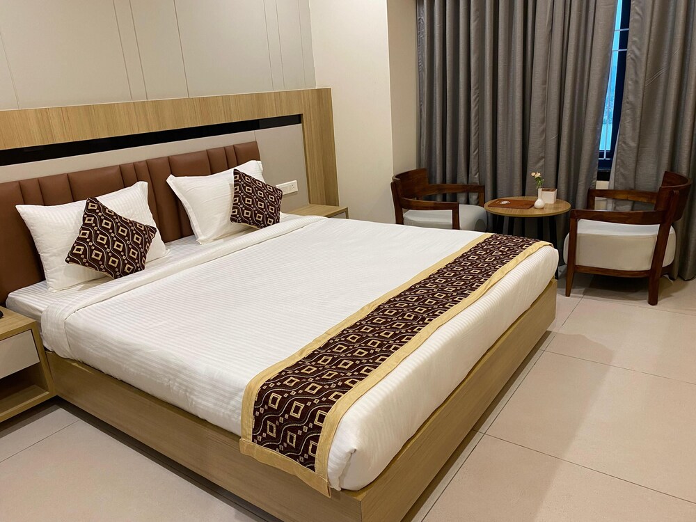 sangam hotel by sameeksha by hospitality