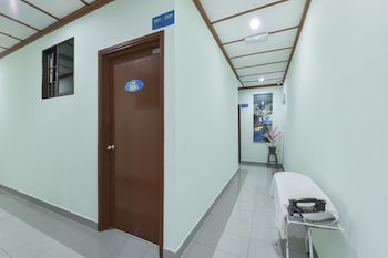 Hotel Jalan Bukit Ubi Formerly Bumimas,,0 star