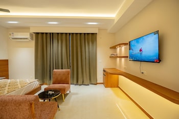 onlystay dlf my pad gomti nagar suites