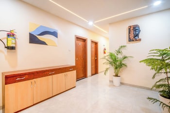 hotel clover inn by onyx group