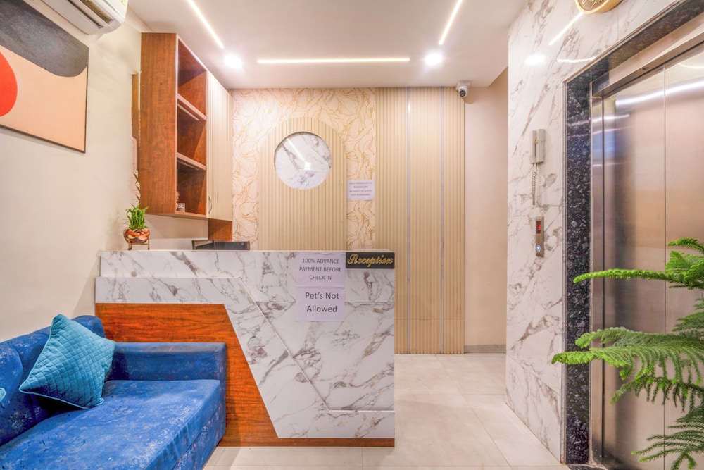 hotel clover inn by onyx group