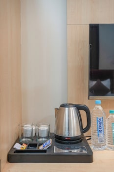 hotel clover inn by onyx group