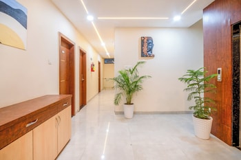 hotel clover inn by onyx group