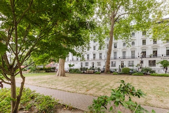 the chapter hotels falcon house