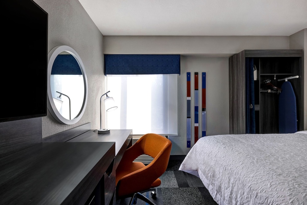 hampton inn san antonio downtown river walk