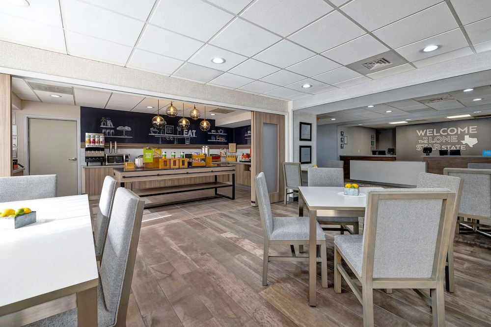 hampton inn san antonio downtown river walk