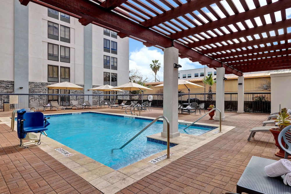 hampton inn san antonio downtown river walk