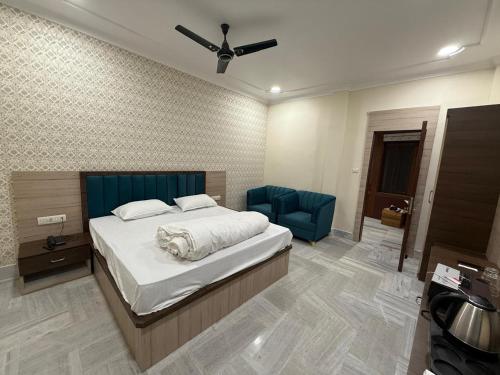 Icon Residency Inn,,3 star