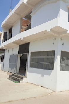 hotel v palace ayodhya