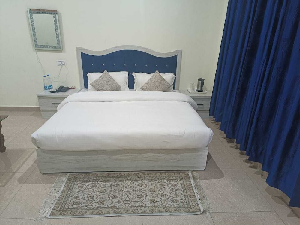 hotel shani punjabi rasoi