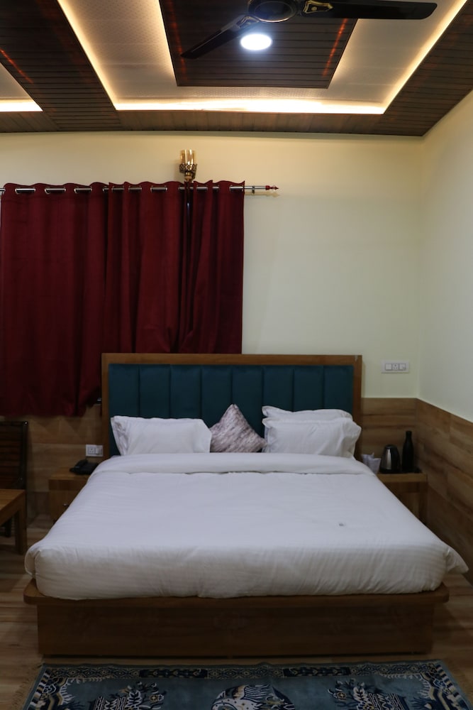 hotel shani punjabi rasoi