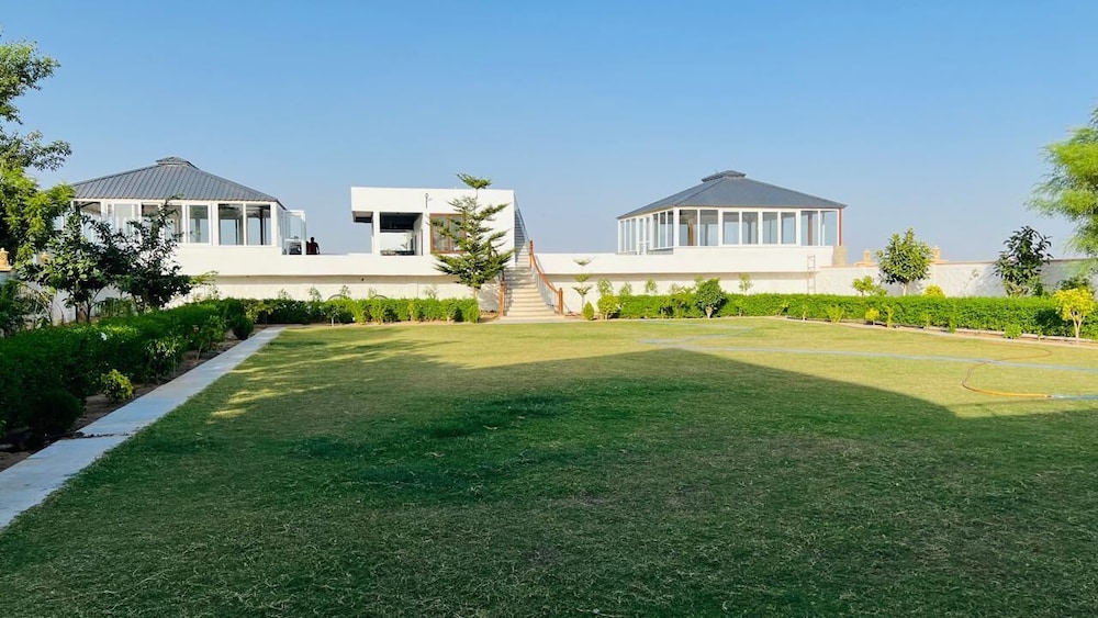 theroi resort in deora jaisalmer