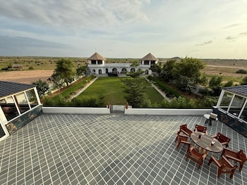 theroi resort in deora jaisalmer
