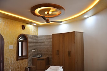 theroi resort in deora jaisalmer