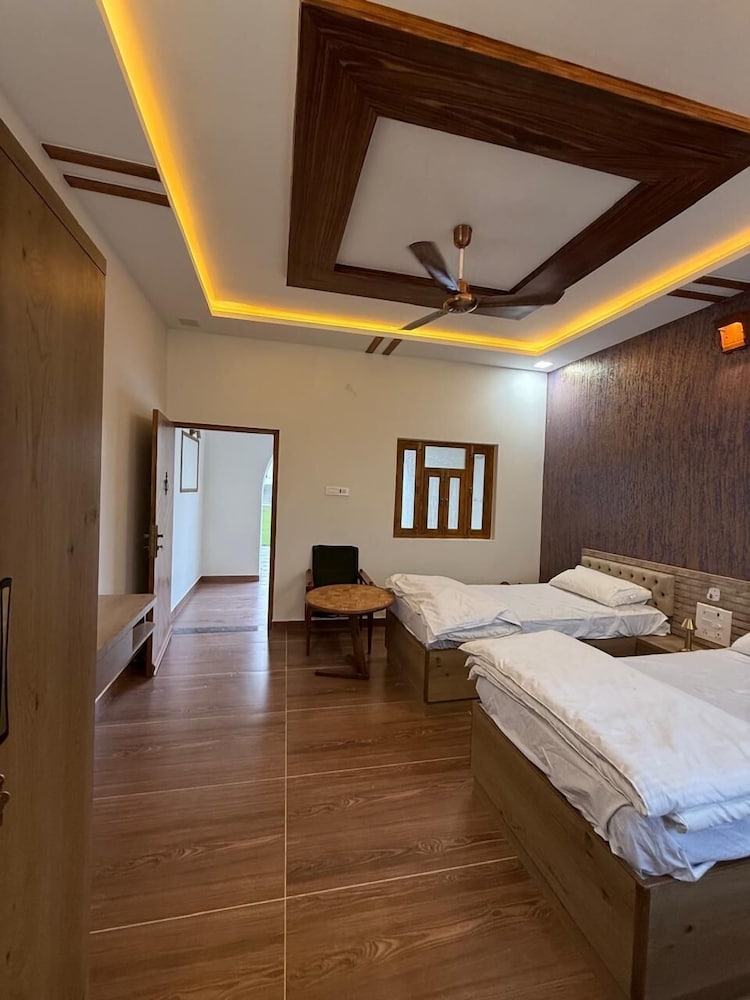 theroi resort in deora jaisalmer