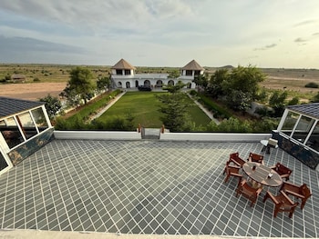 theroi resort in deora jaisalmer