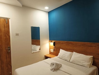 glitz prime mumbai inn