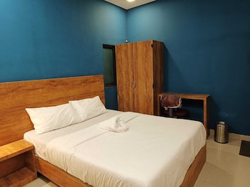 glitz prime mumbai inn