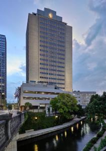 intercontinental san antonio riverwalk by ihg