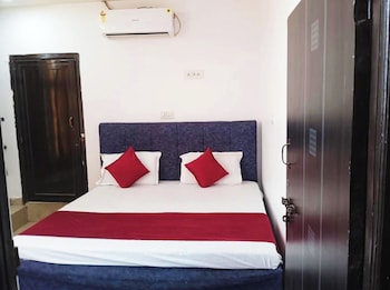 hotel m e t r o regency lucknow