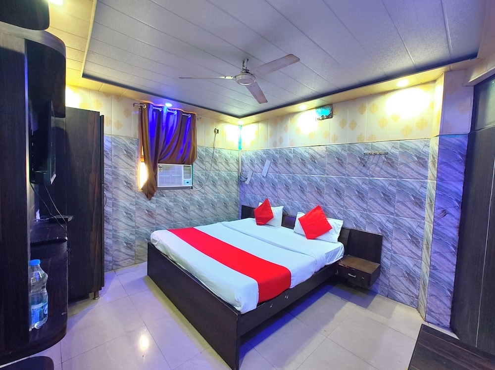 hotel kri sh na palace charbagh lucknow