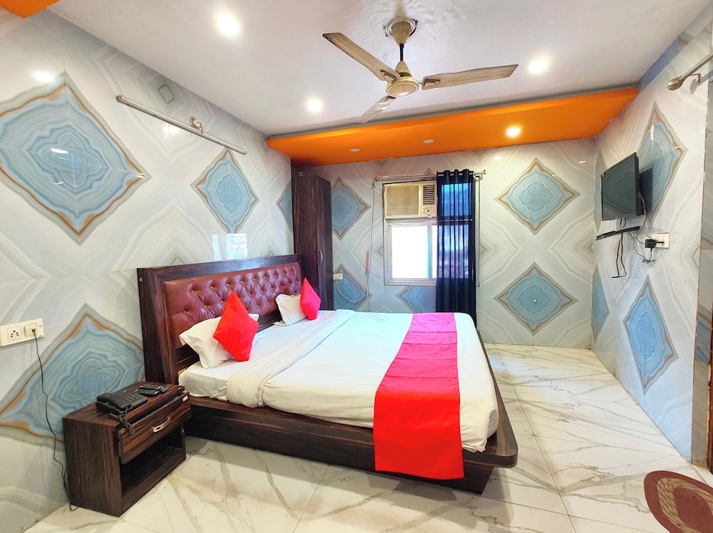 hotel kri sh na palace charbagh lucknow